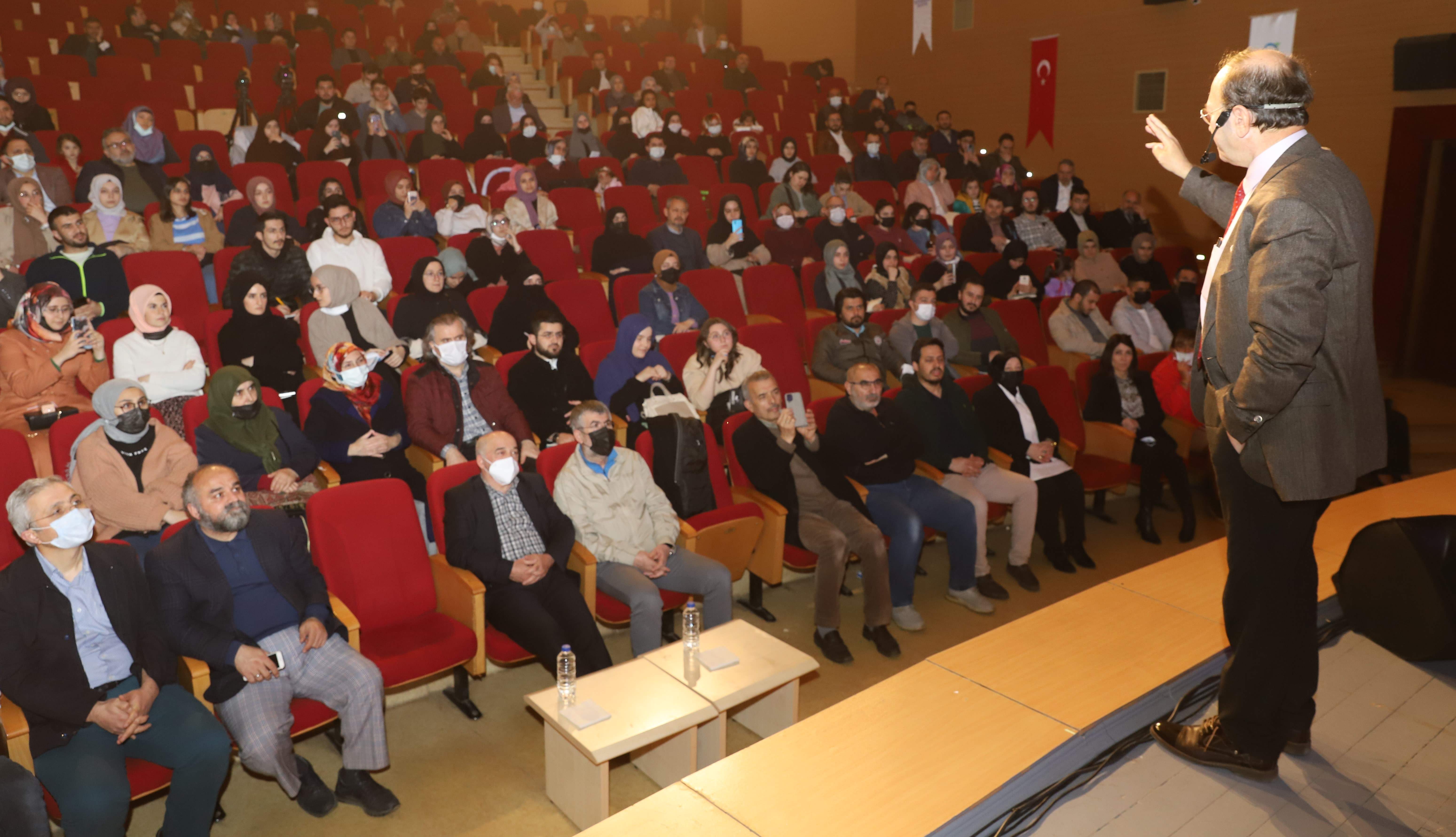 GAZETECİ YAZAR YUSUF KAPLAN ORDULULAR İLE BULUŞTU